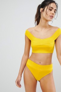 PrettyLittleThing - Bikinihose im Bandagendesign - Gelb - Farbe:Gelb